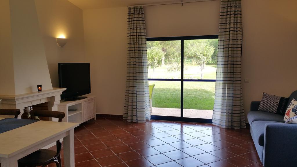 Apartamentos Clube Da Bemposta Alvor Camera foto
